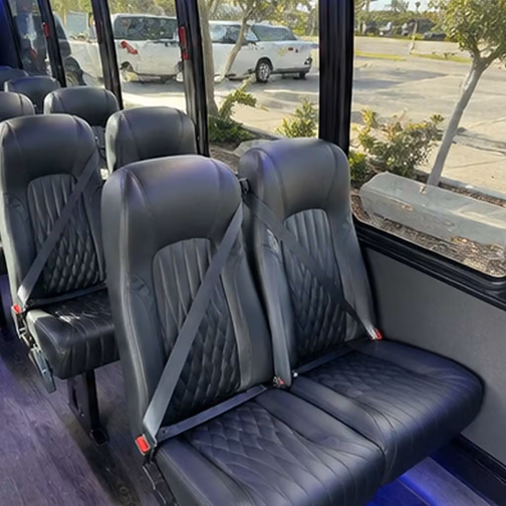 minibus rentals for smaller nashua school groups and club trips
